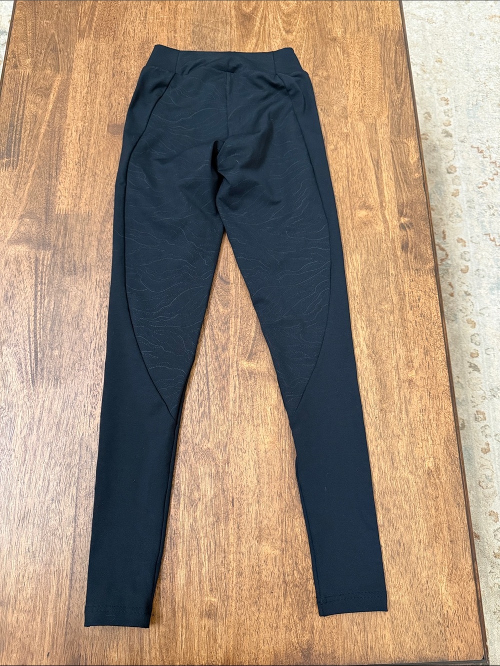 Gymshark Black Textured High-Rise Leggings - Picture 3 of 3